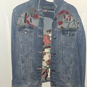 Denim Jacket - Wrangler Authentics - ORIGINAL DESIGN - Red Rose
